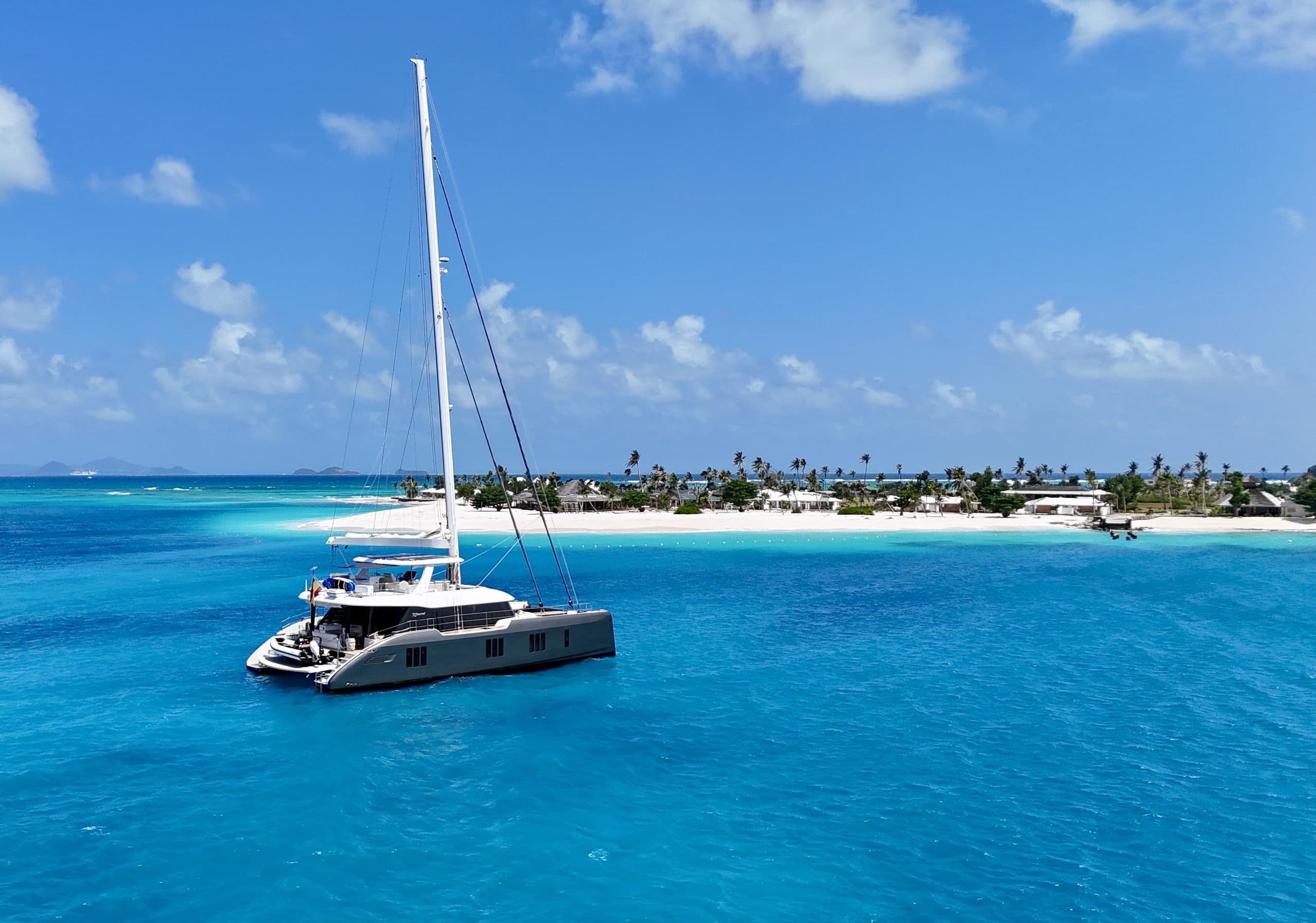 Sunreef 70 disponible para consultar en Ibiza